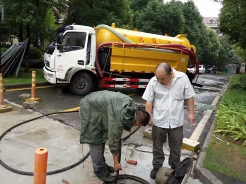 太仓低价疏通下水道，水管安装，抽粪钻孔，高压清洗，