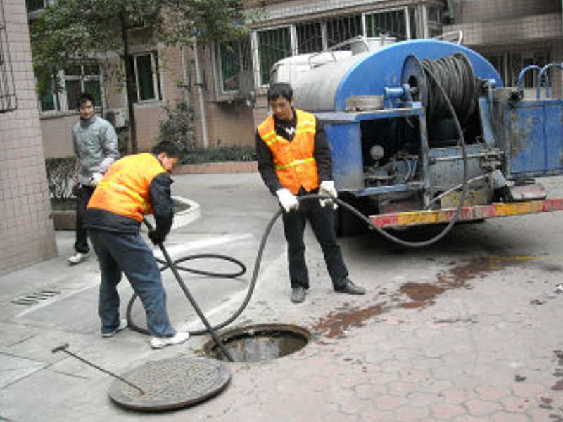 太仓疏通下水道双凤高压清洗管道,清理隔油池生活污水